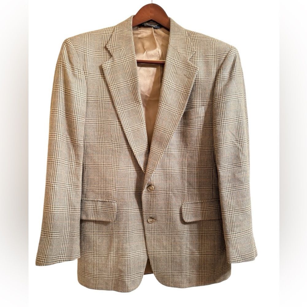 Joseph A Bank Men’s Sport Coat 2 Buttons Front Size 39